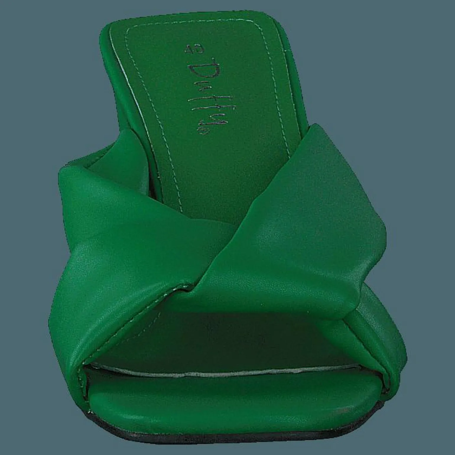 97-20636 Green