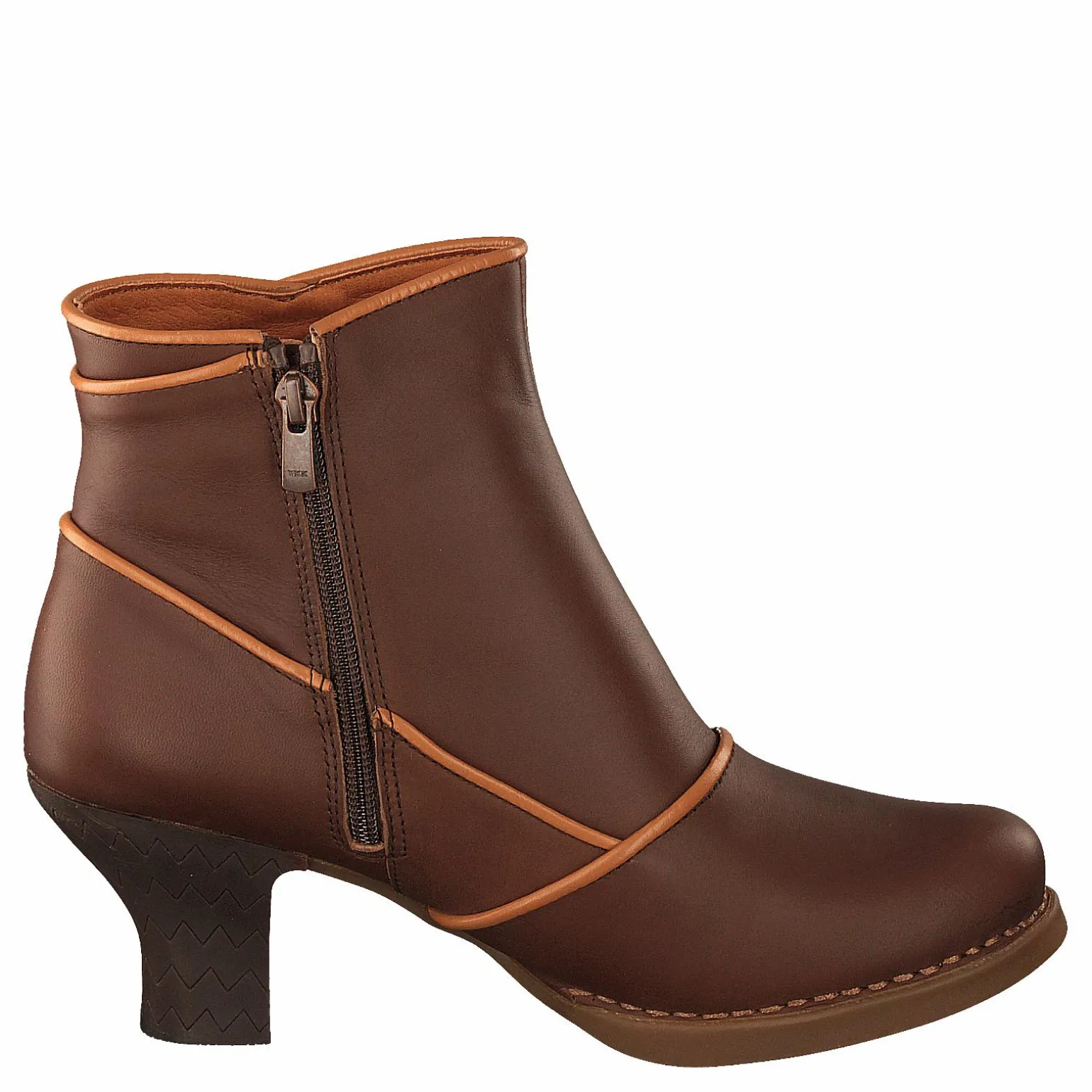 945 Harlem Brown