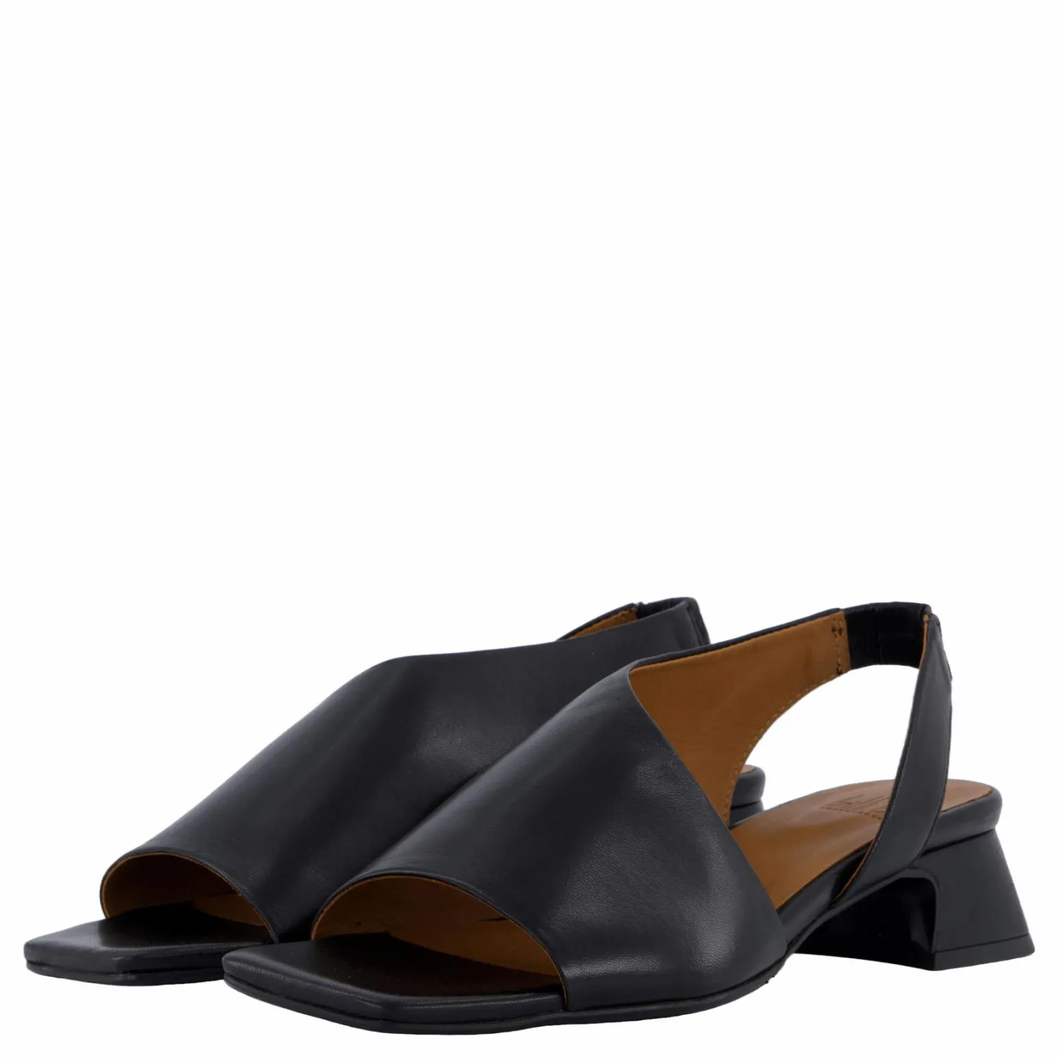 A18364 Black Nappa