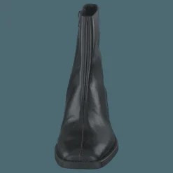 Blanca Black