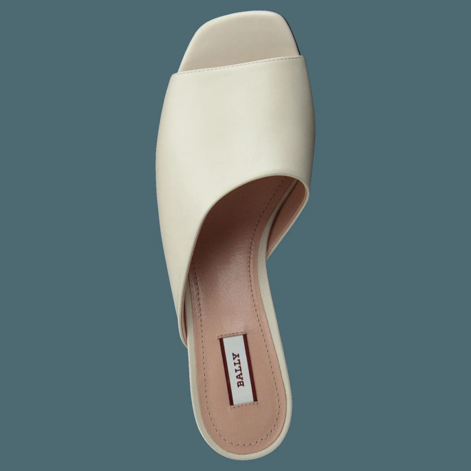 Carin 45 008, Bone 15