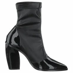 Cili Black