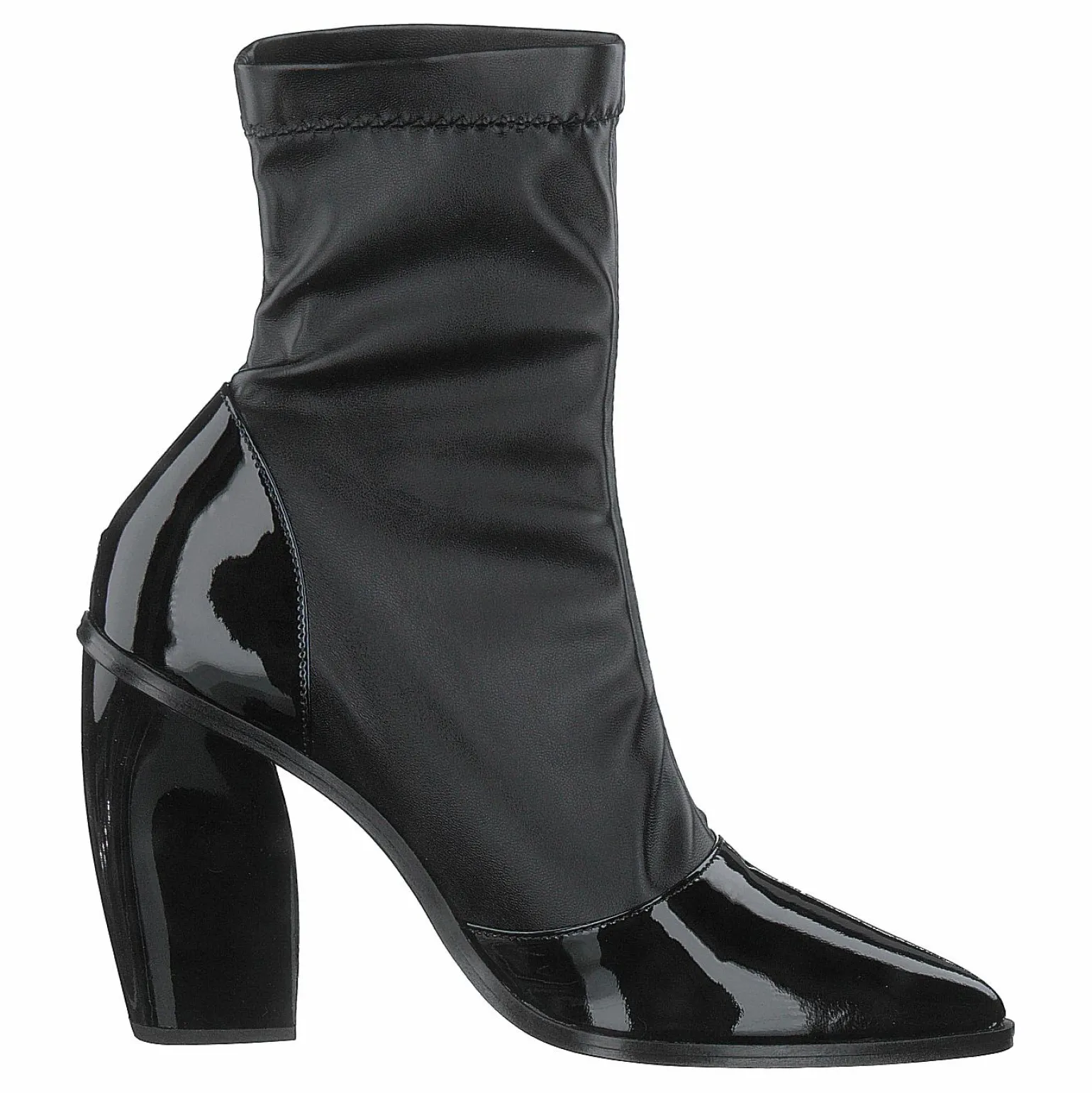 Cili Black