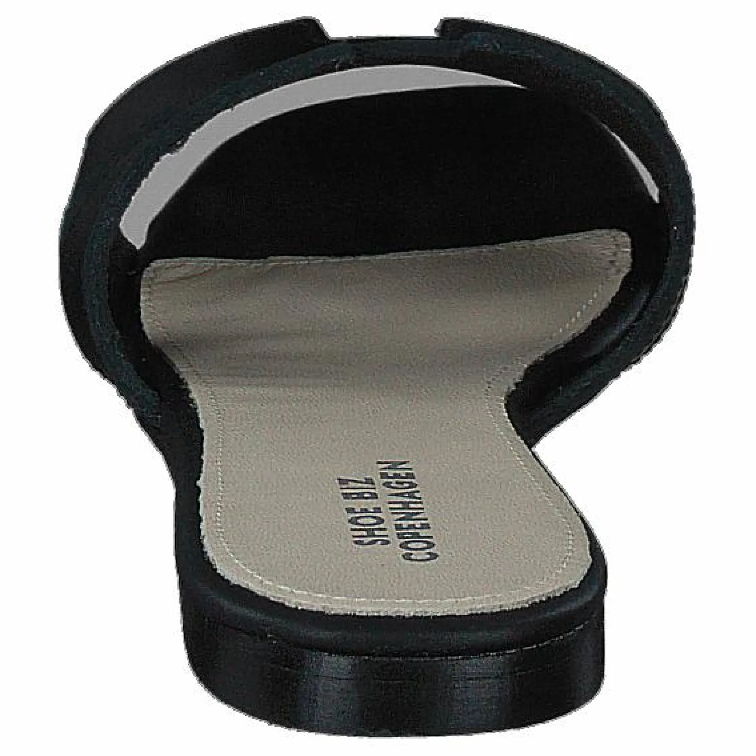 Claire Plain Black