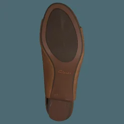 Deva Bell Tan