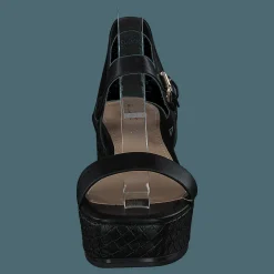 Eloiniel Black