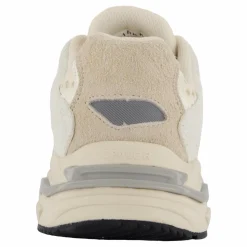 Gravity Sky White