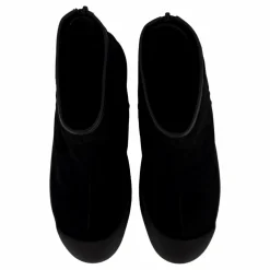 Guard III M Black