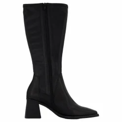 Hedda Black