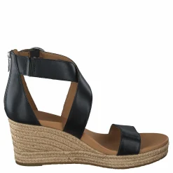 Hylda Black