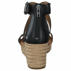 Hylda Black