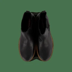 Josie Chs W Black