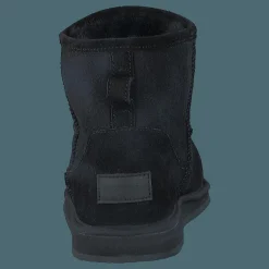 Laura Black