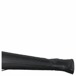 Lazar Black