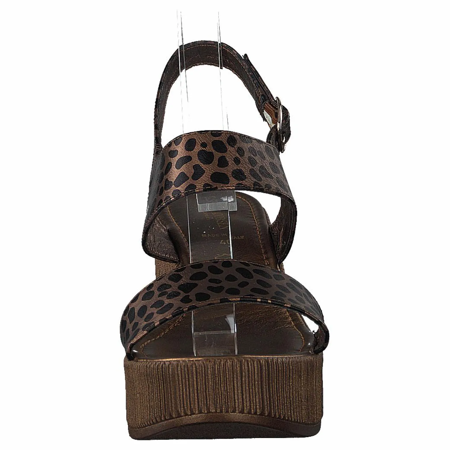 Leoonora5060 Light Chestnut
