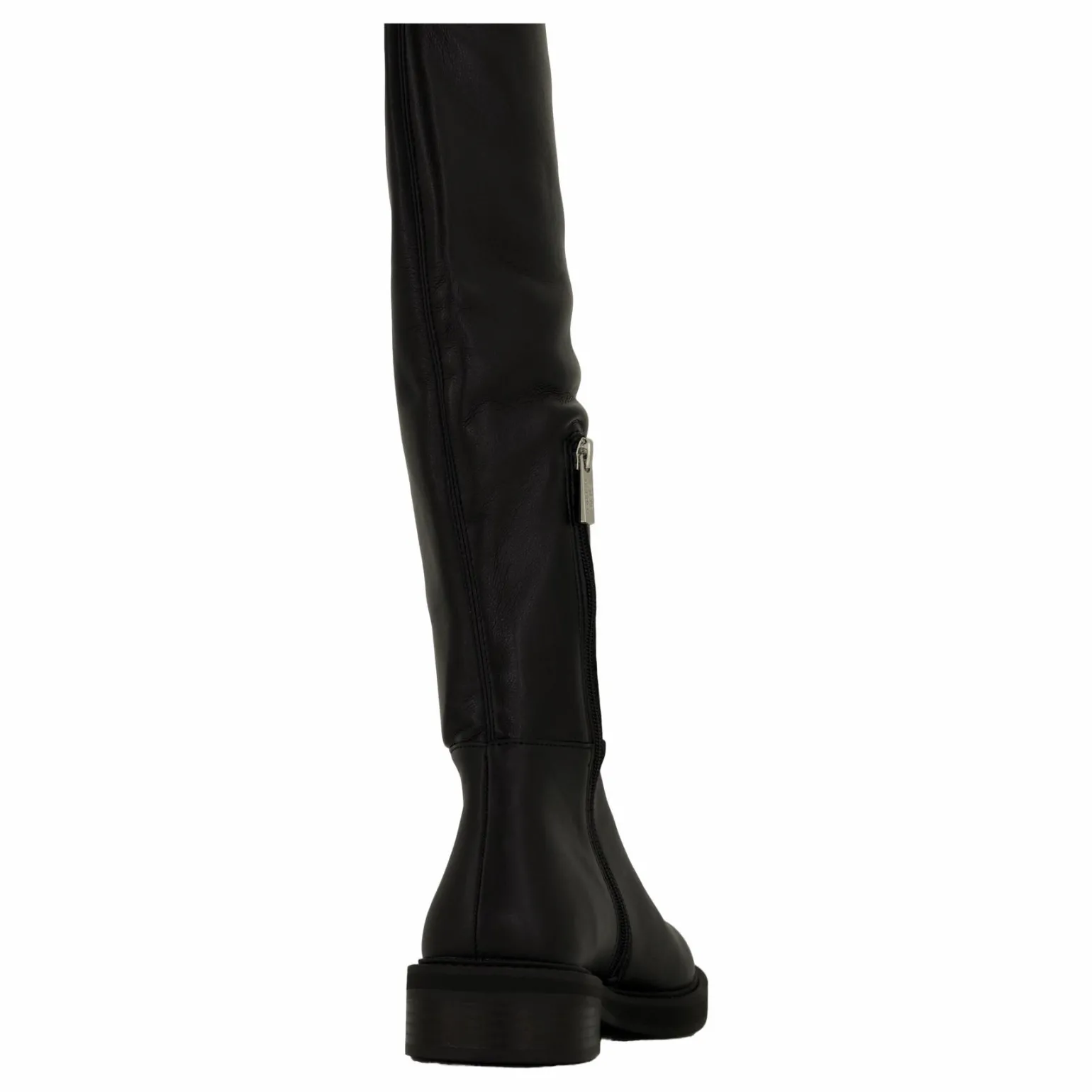 Leza Black