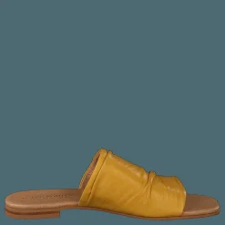 Madeleine Yellow