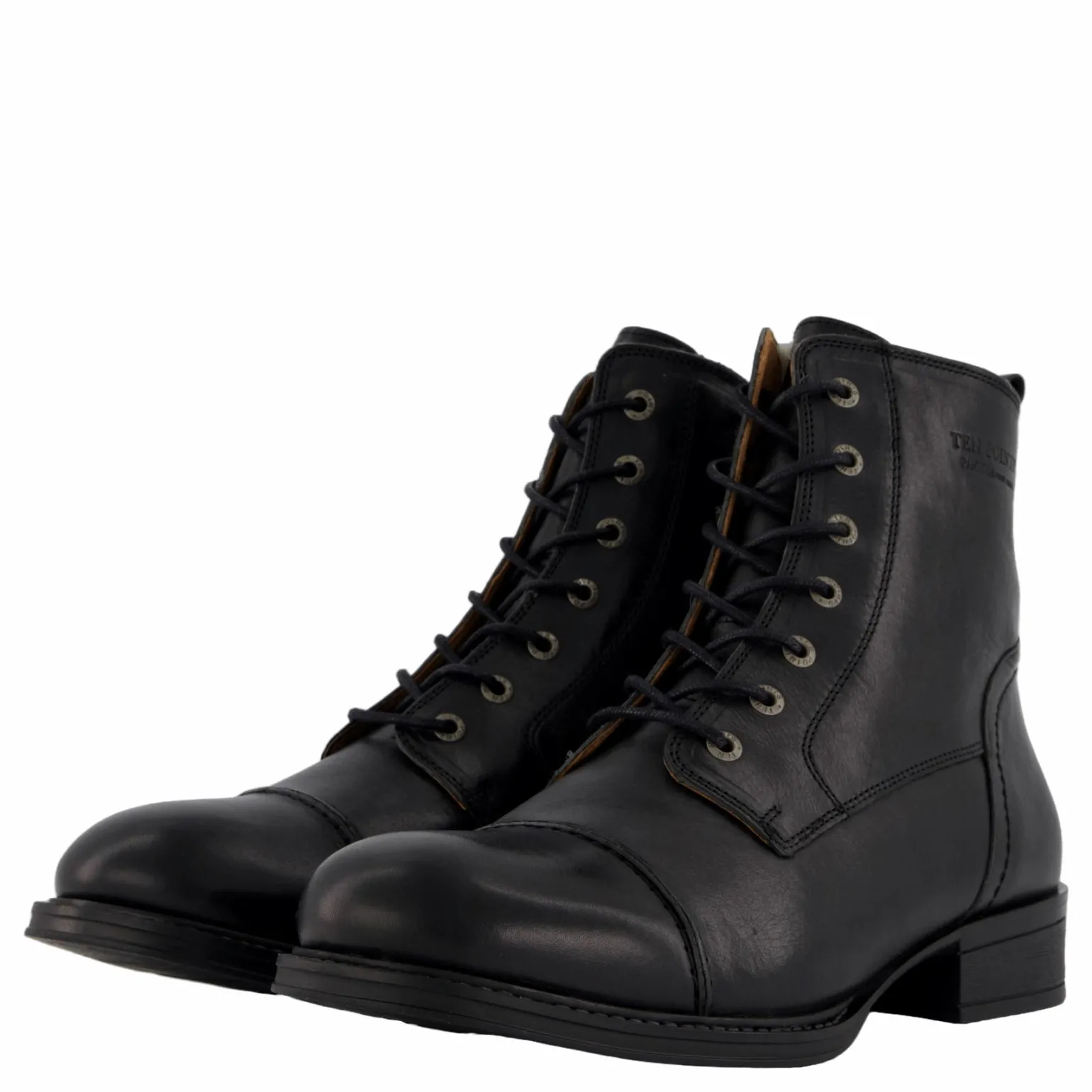 Pandora Boot