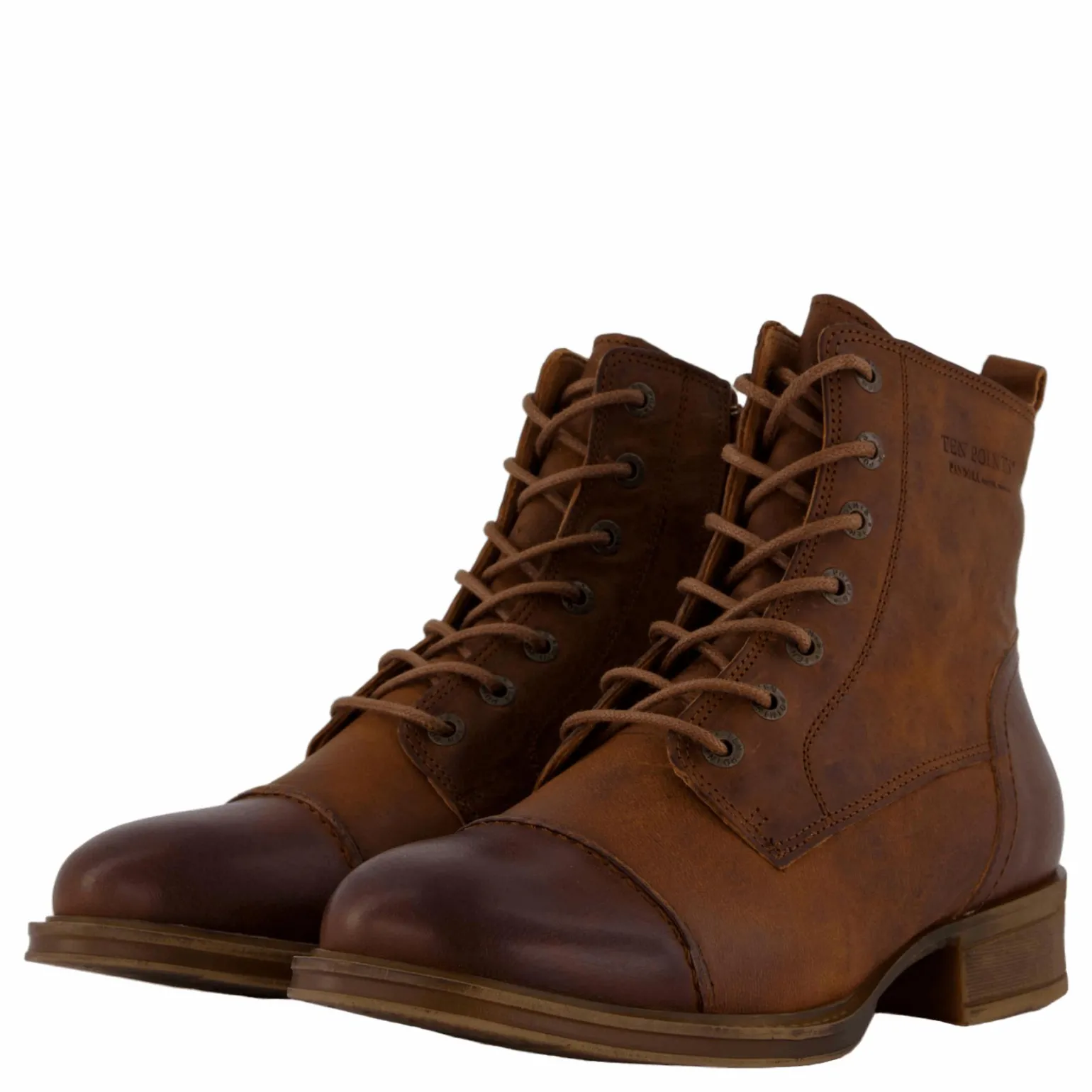 Pandora Boot