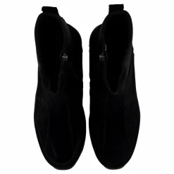 Romina Studs Black