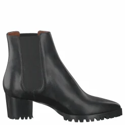 Sable Tractor Black