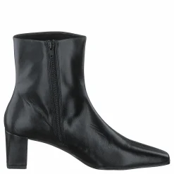 Tessa 5113-001-20 Black