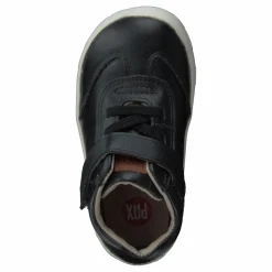 Tott Black